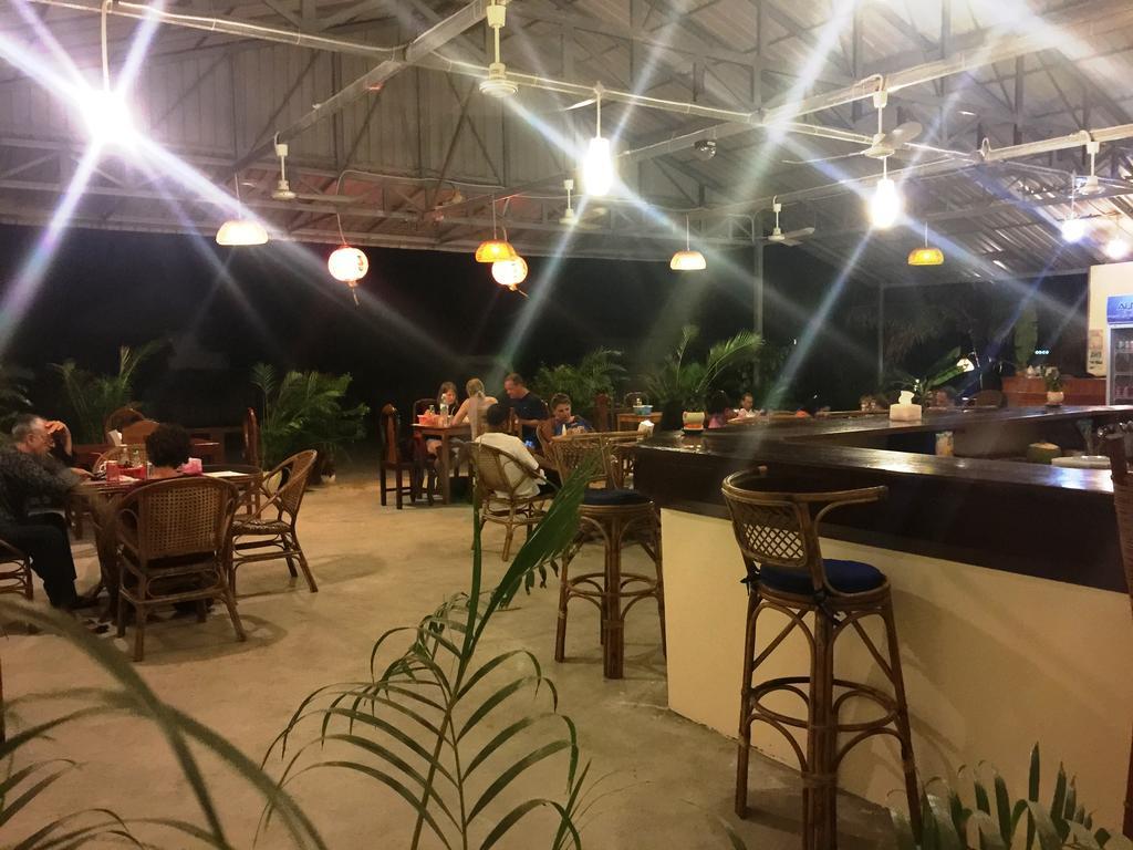 The Moonflower Bungalow Hotell Sihanoukville Eksteriør bilde
