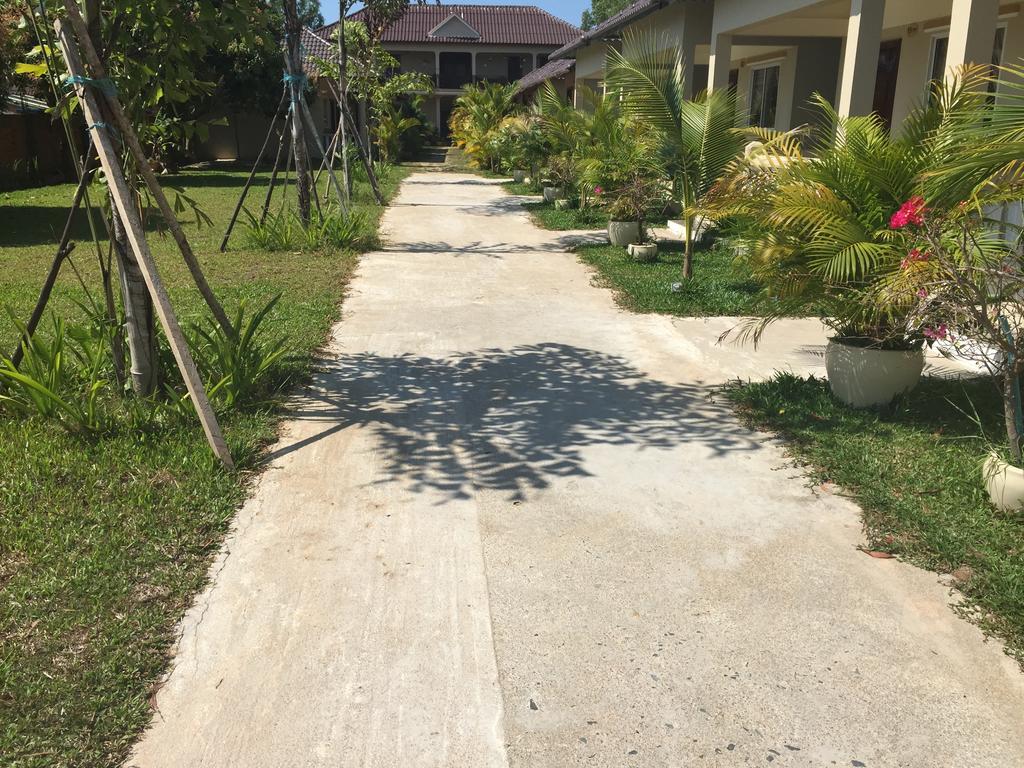The Moonflower Bungalow Hotell Sihanoukville Eksteriør bilde
