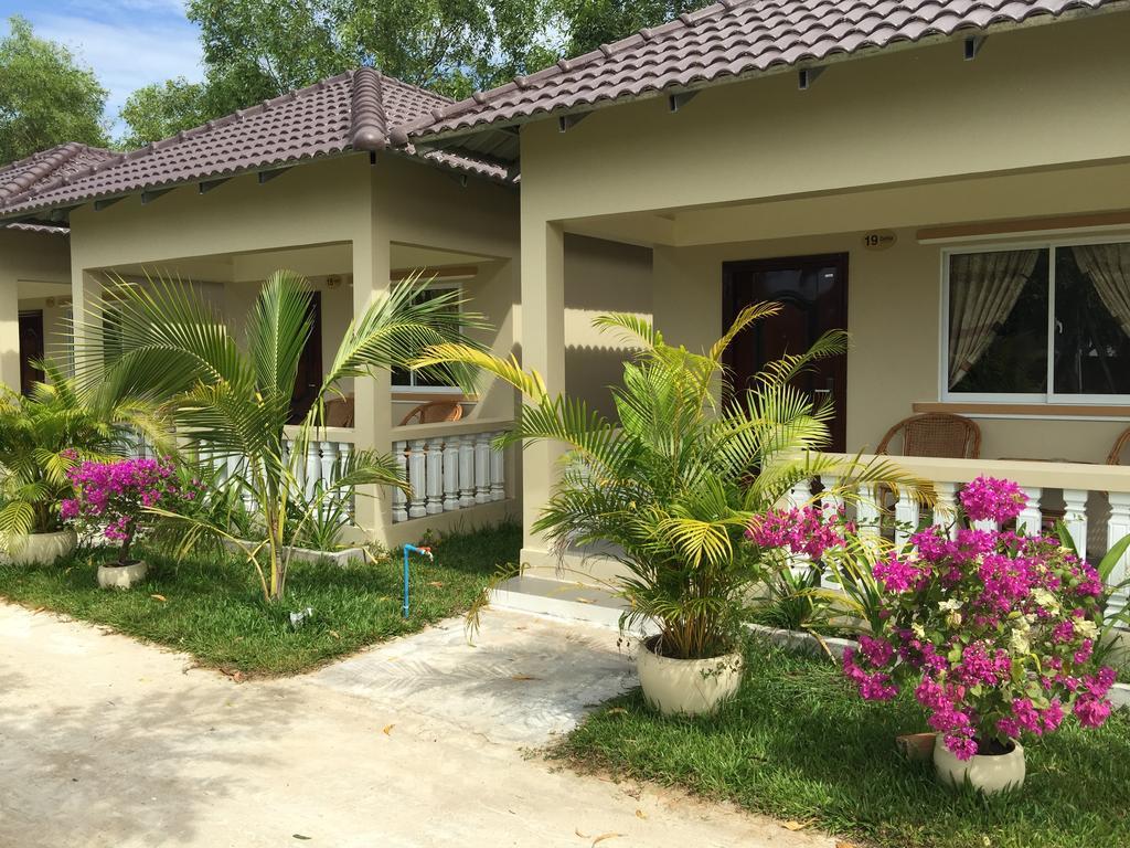 The Moonflower Bungalow Hotell Sihanoukville Eksteriør bilde