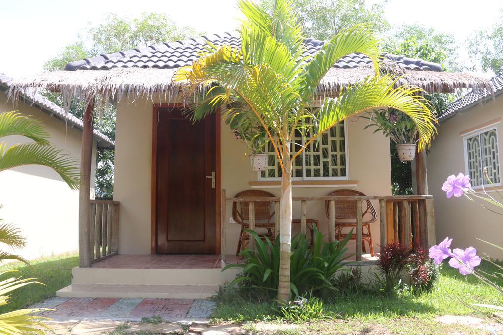 The Moonflower Bungalow Hotell Sihanoukville Eksteriør bilde