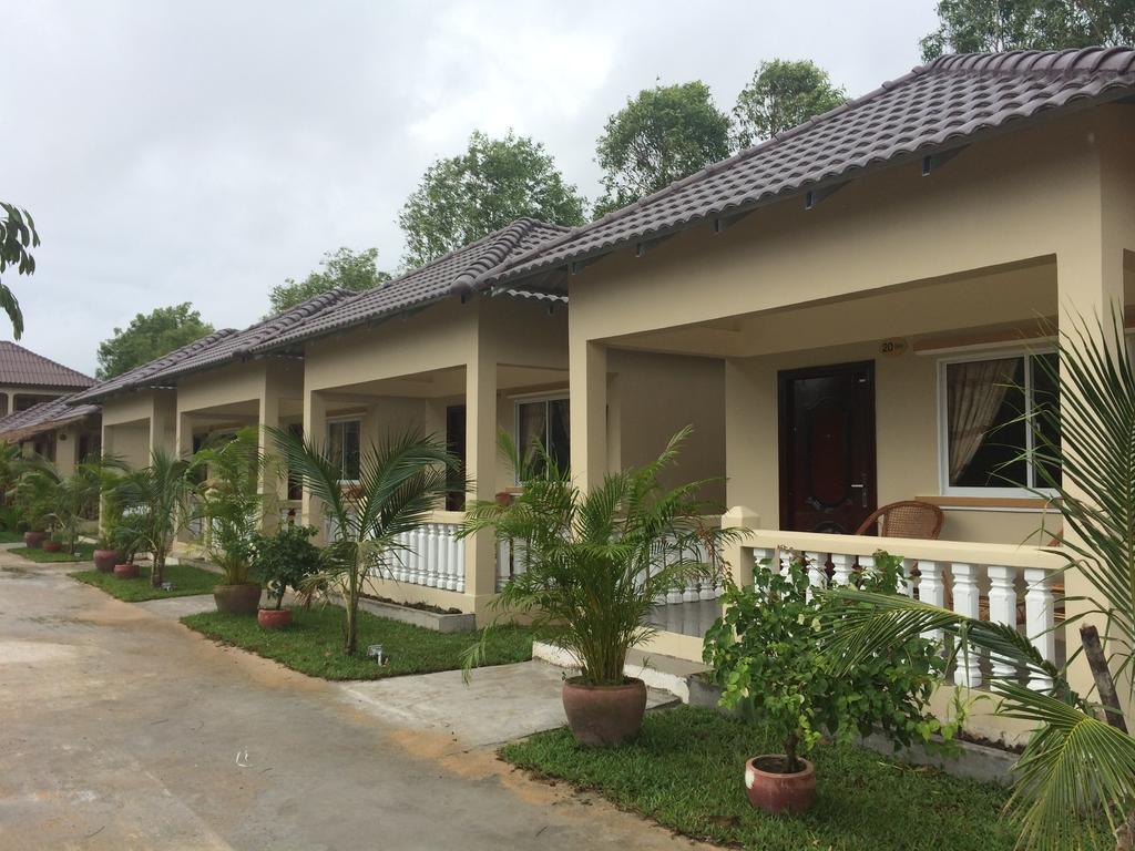 The Moonflower Bungalow Hotell Sihanoukville Eksteriør bilde